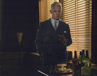 John Slattery autograph