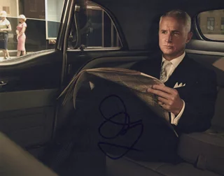 John Slattery autograph