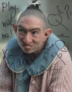 Naomi Grossman autograph