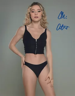 Alice Antoinette autograph