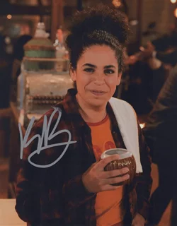 Kimia Behpoornia autograph