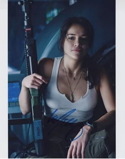 Michelle Rodriguez autograph