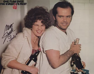 Mews Small autograph