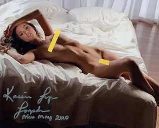 Kassie Lyn Logsdon autograph