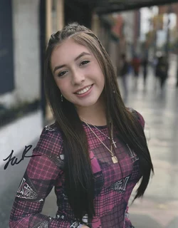 Jaleena Rodriguez autograph