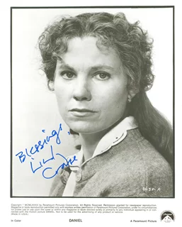 Lindsay Crouse autograph