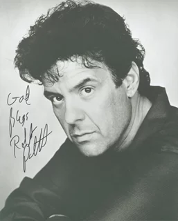 Robert Pastorelli autograph