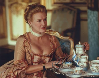 Glenn Close autograph