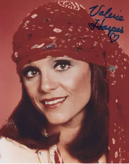 Valerie Harper autograph