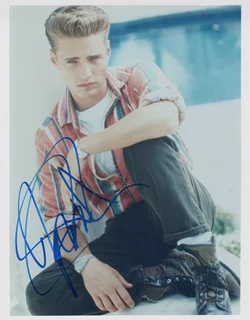 Jason Priestley autograph
