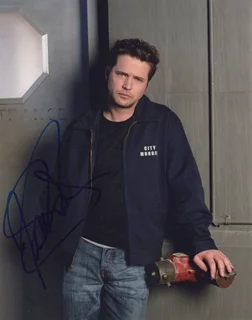 Jason Priestley autograph