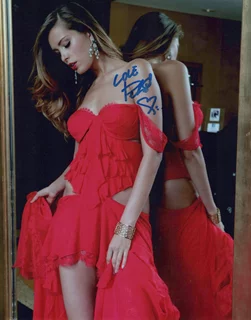 Petra Nemcova autograph