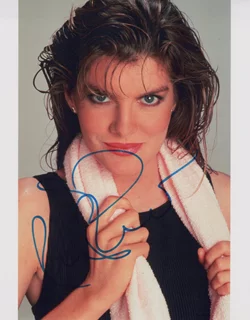 Rene Russo autograph