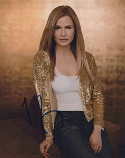 Kyra Sedgwick autograph