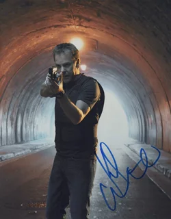 Kiefer Sutherland autograph