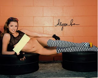 Alyssa Arce autograph