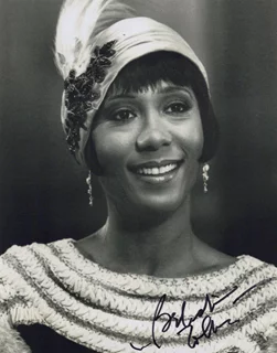 Berlinda Tolbert autograph