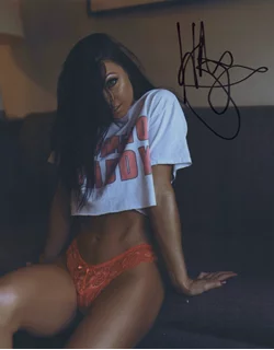 Hannah Stein autograph