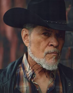 A Martinez autograph