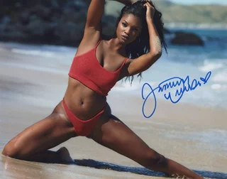 Jasmyn Wilkins autograph