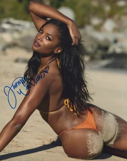 Jasmyn Wilkins autograph