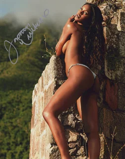Jasmyn Wilkins autograph