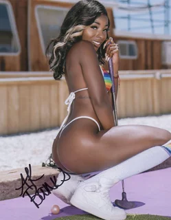 Ashton Banks autograph