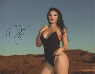 Jessica Rose autograph