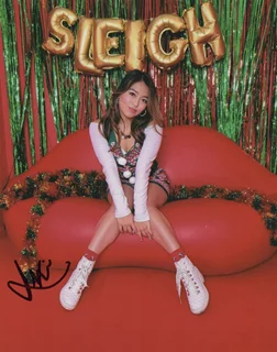 Lexi Soleil Hernandez autograph