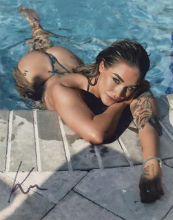 Katie Moore autograph