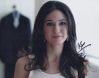 Emmanuelle Chriqui autograph