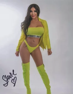 Stevie Rachel autograph