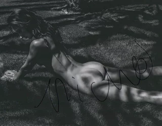 Nichelle Wolcott autograph