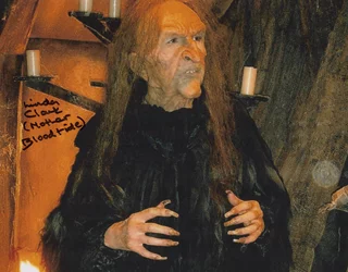Linda Clark autograph