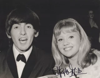 Hayley Mills autograph