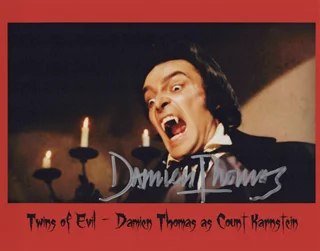 Damien Thomas autograph