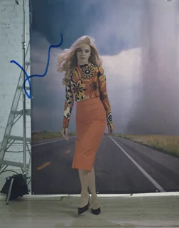 Dasha Nebrasova autograph