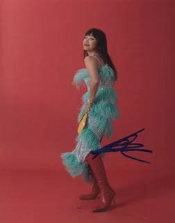 Jillian Nguyen autograph