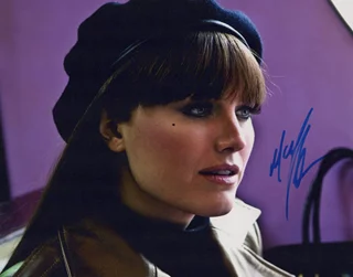 Malin Akerman autograph