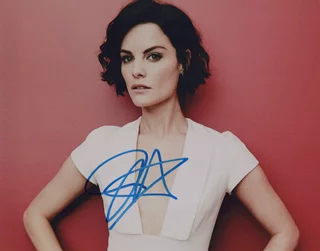 Jaimie Alexander autograph