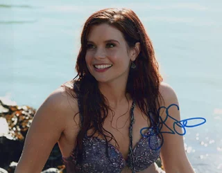 Joanna Garcia autograph