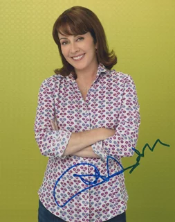 Patricia Heaton autograph