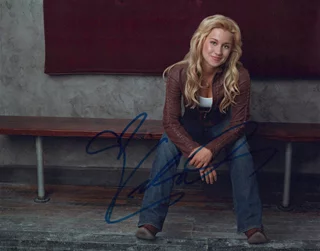 Kellie Pickler autograph