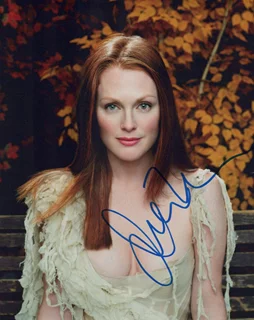 Julianne Moore autograph