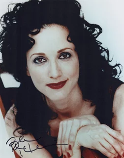 Bebe Neuwirth autograph