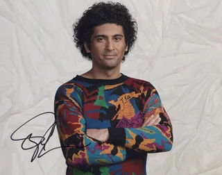 Osamah Sami autograph