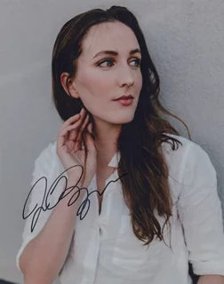 Jessamine Burgum autograph