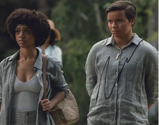 Zoe Terakes autograph