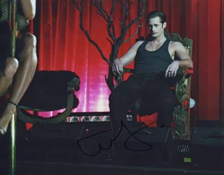Alexander Skarsgard autograph