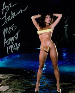 Ava Fabian autograph